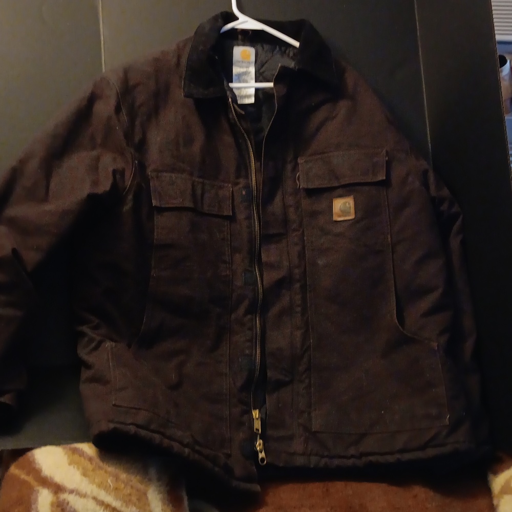 Carhartt insulated chore jacket